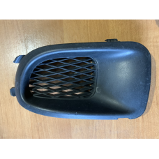 Заглушка протитуманної фари Subaru Legacy ліва 2000-2002 57731AE710