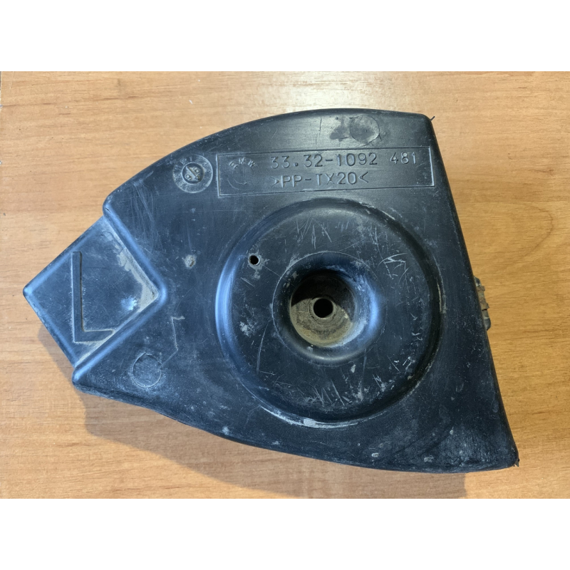 Кожух задньої балки лівий Bmw 5 Series E39 33321092481