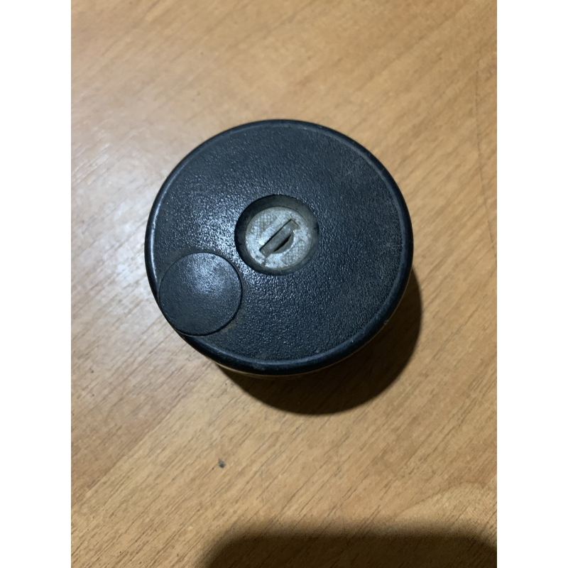 Кришка корка бензобака Mazda Xedos 6