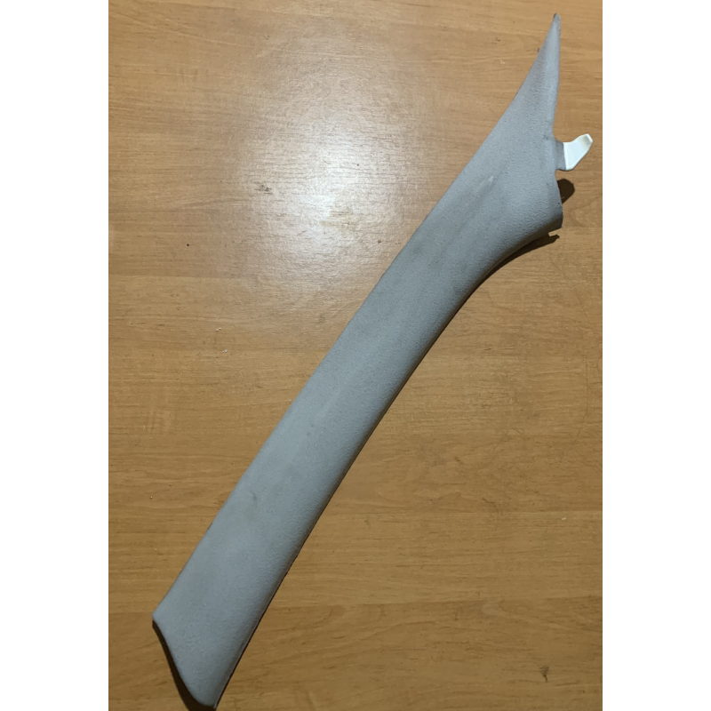 Накладка стійки передньої лівої  BMW 5 E39