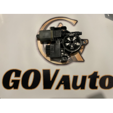 Моторчик склопідіймача Audi A3 16р 0130822695 задній лівий