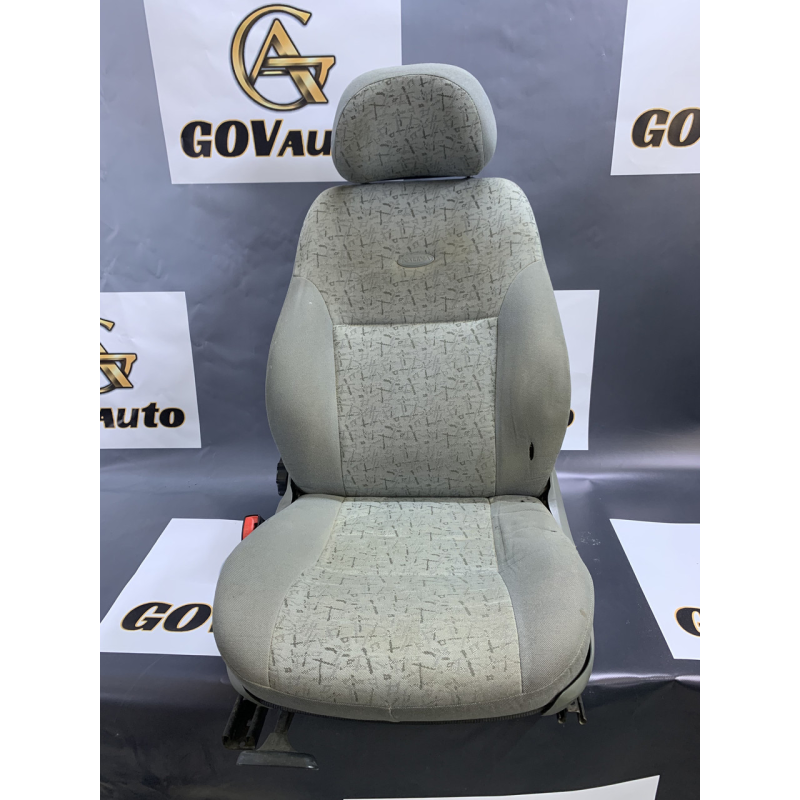 Сидіння ліве (водія ) Ваз 1118 калина