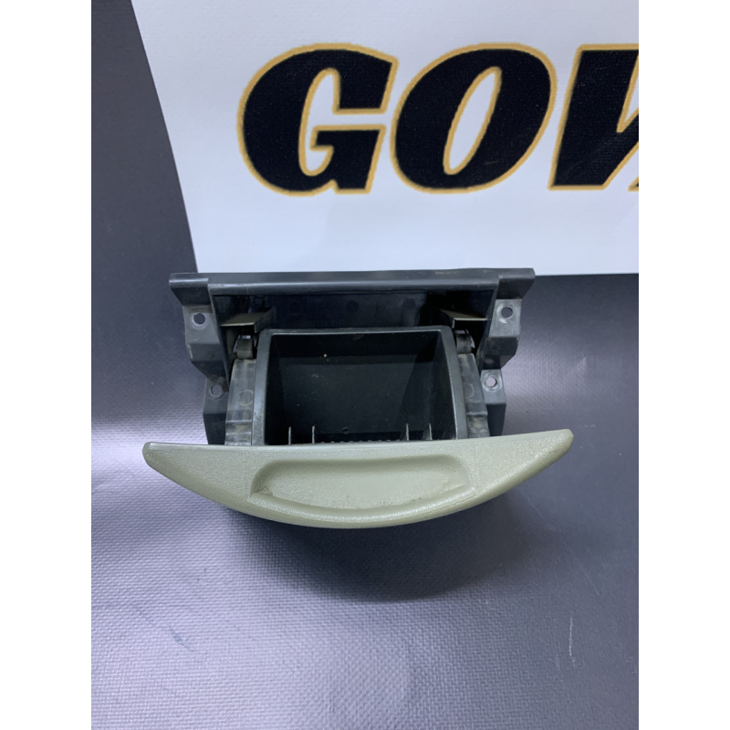 Попільничка Ваз 1117 1118 1119 Калина