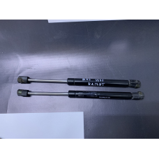 Амортизатори капота Ваз 1117 1118 1119 Калина 11188231015