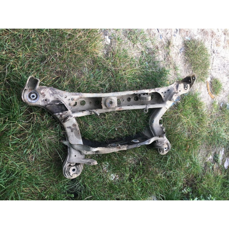 Підрамник задня балка Mercedes W210 седан Підрамник задня балка Mercedes W210 седан