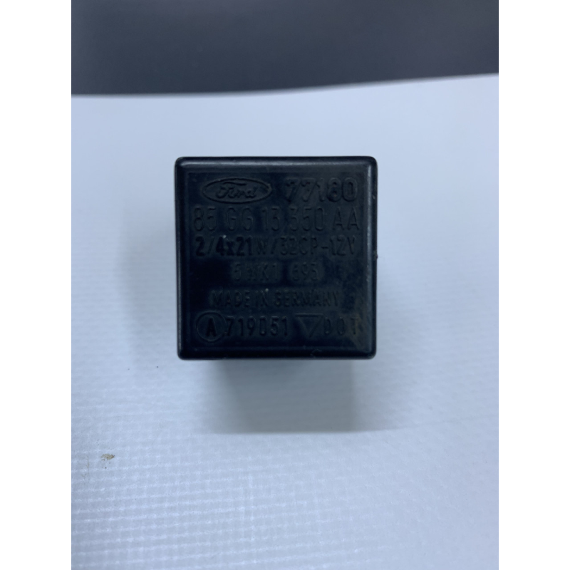 Реле поворотів Ford Escort Scorpio Sierra 85GG13350AA