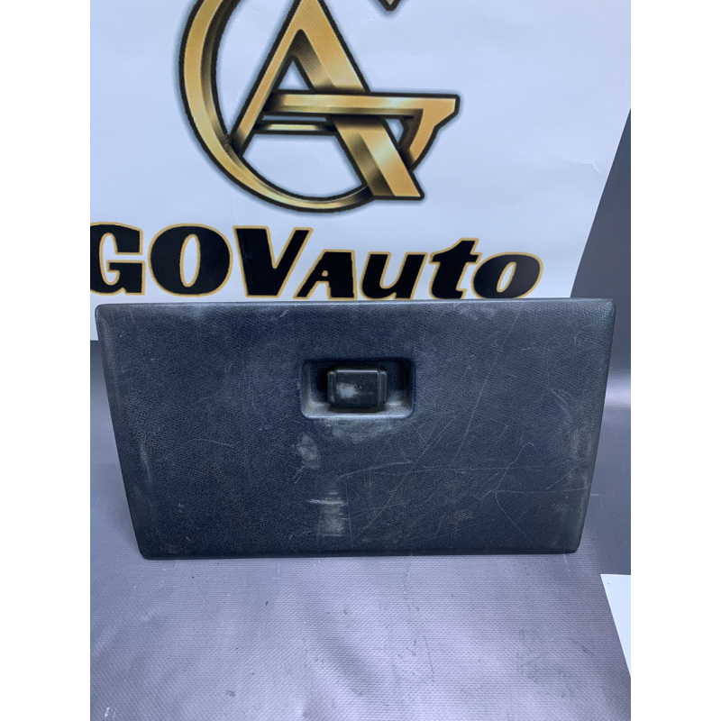 Бардачок Ford Escort MK4