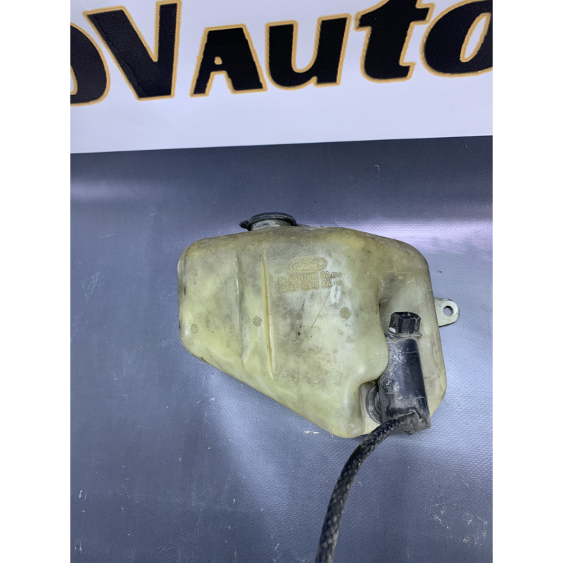 Бачок омивача з моторчиком Ford Orion Escort MK4