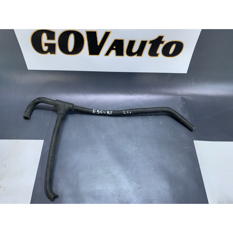 Патрубок радіатора Ford Escort MK4