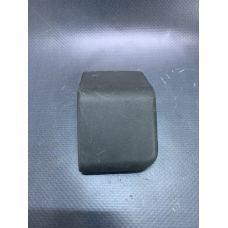 Накладка кріплення сидіння Mitsubishi Pajero Sport MR219987