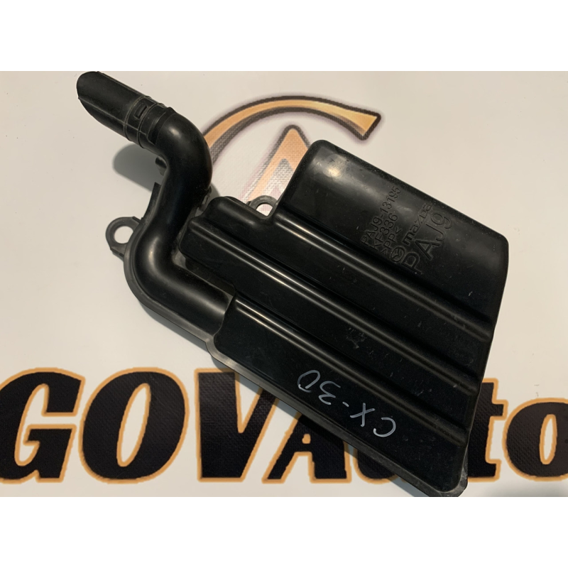 Корпус повітряного фільтра Mazda CX-30 PAJ9-13195