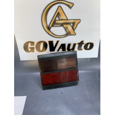 Ліхтар задній лівий VW Passat B3 кришки багажника 333945107