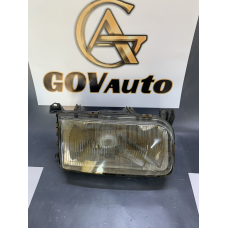 Фара права Volkswagen Passat B3