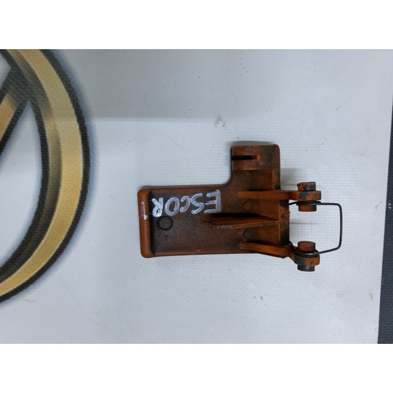 Ручка відкривання капота Ford Escort MK4 Orion