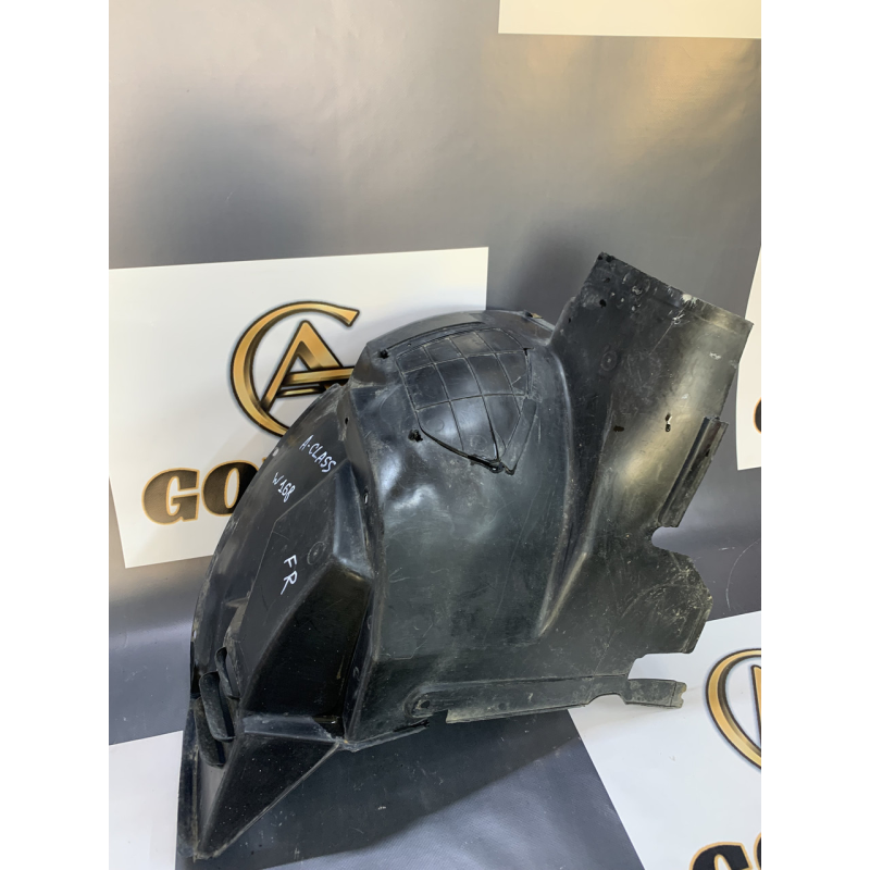 Підкрилок передній правий Mercedes A-Class W168 1686900230