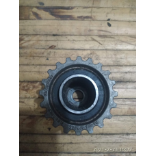 Шестірня оливного насоса Renault Trafic, Master II, Clio II, Laguna, Megane, Scenic 1.9 d, 7700107249