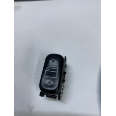 Кнопка склопідйомника Mercedes E Class W210