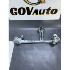 Склопідйомник задній лівий Opel Vectra B 96464335