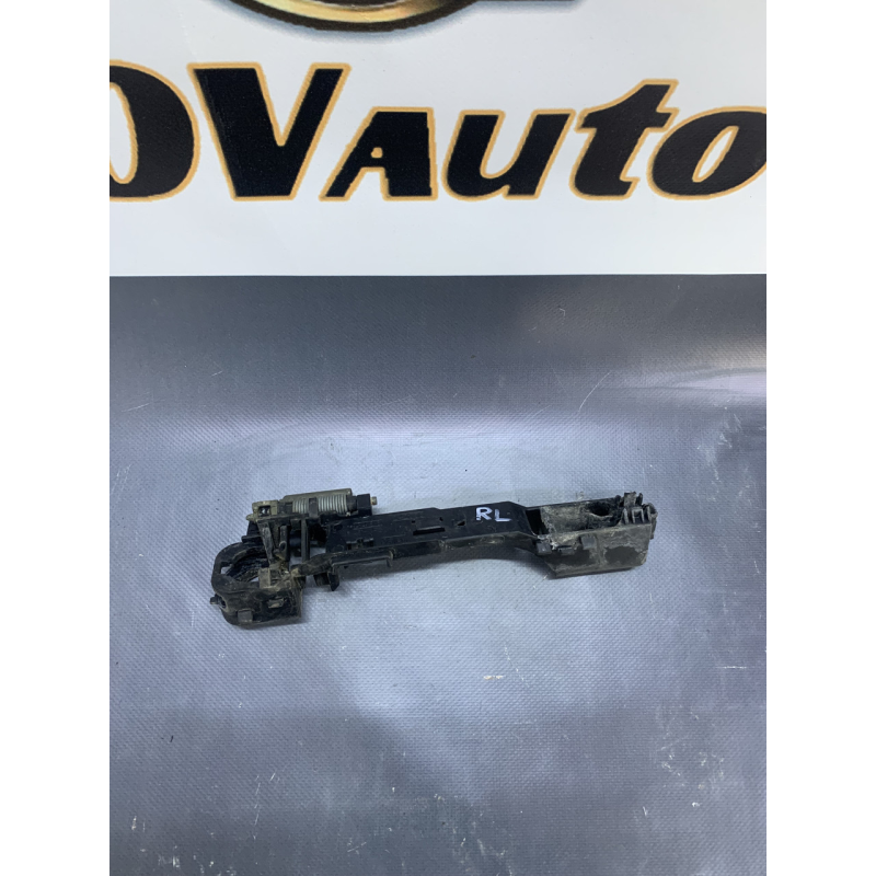 Кронштейн ручки дверей задній лівий Fiat Stilo Кронштейн ручки дверей задній лівий Fiat Stilo