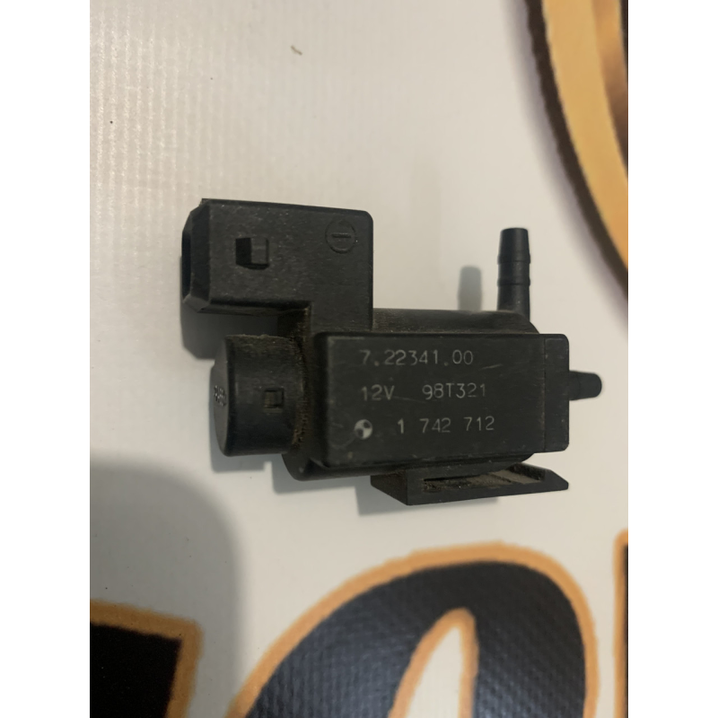 Клапан електромагнітний BMW E36 E46 E39 E60 72234100