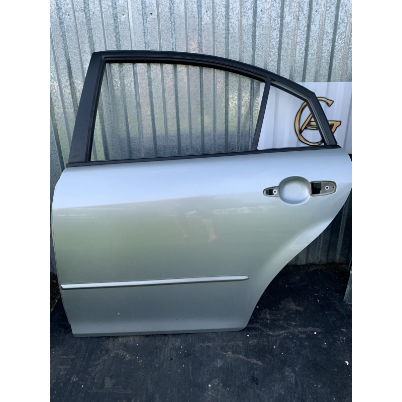 Двері задні ліві Mazda 6 GG хетчбек