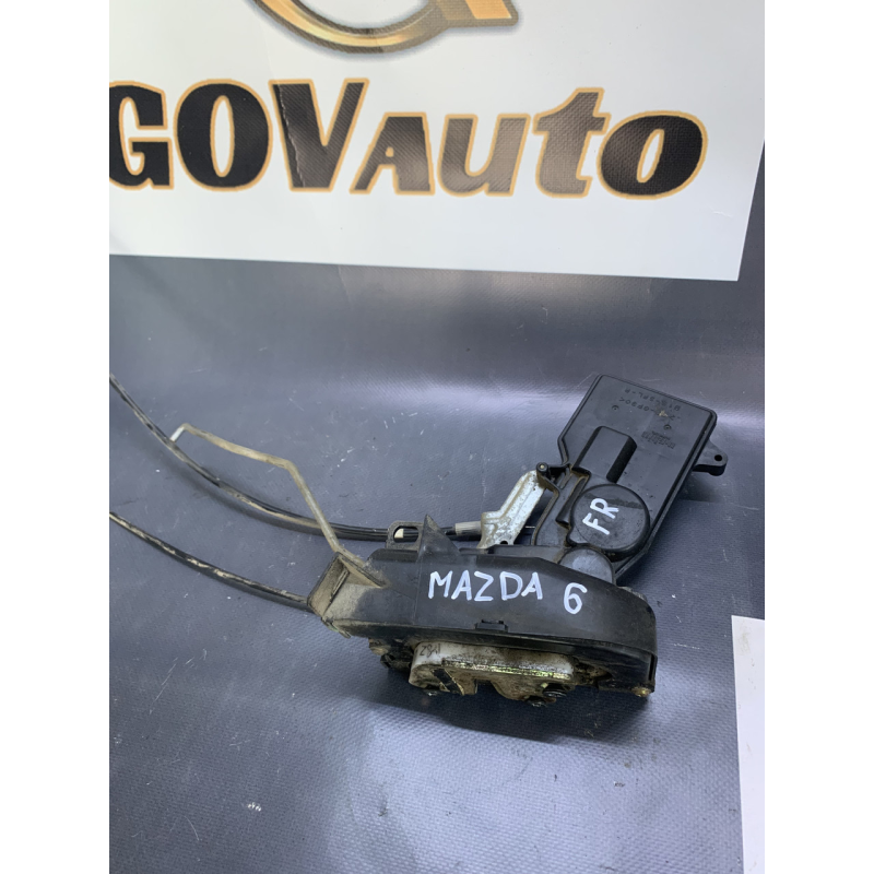 Замок дверей передній правий Mazda 6 GG