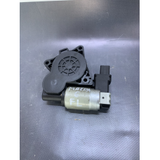 Моторчик склопідіймача Mazda 6 GG передній лівий GJ6A5958X