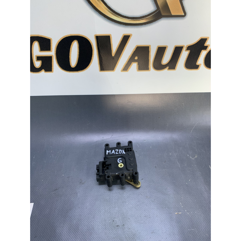 Моторчик заслінки пічки Mazda 6 GG 4701P Моторчик заслінки пічки Mazda 6 GG 4701P
