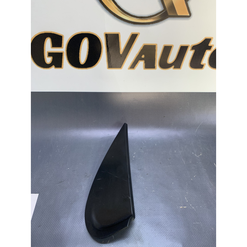 Накладка крила правого Mazda 6 GG GJ8J50N11 Накладка крила правого Mazda 6 GG GJ8J50N11