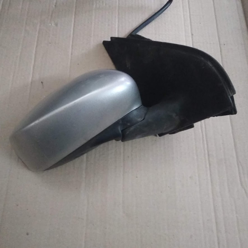 Дзеркало праве Fiat Stilo