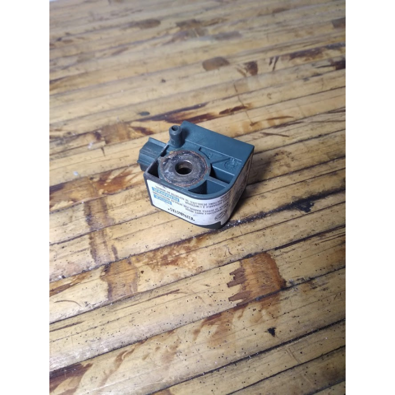 Датчик удару передній Fiat Stilo 51705358