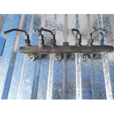 Топливна рейка / рампа Fiat Stilo / Doblo 1.9 JTD 0445214016