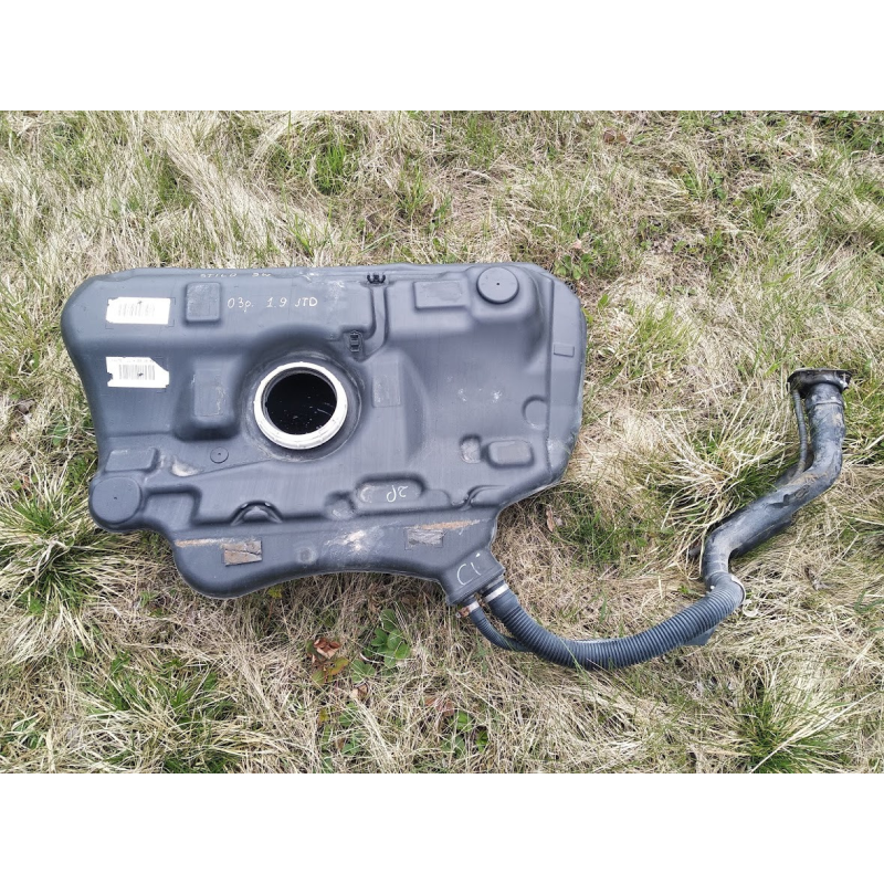 Паливний бак Fiat Stilo Універсал Паливний бак Fiat Stilo Універсал