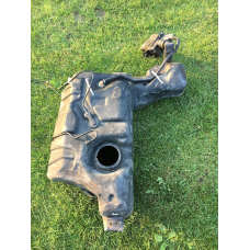 Топливний / паливний бак Renault Laguna 1