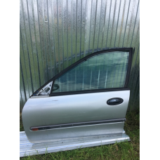 Дверка передня ліва Renault Laguna 1