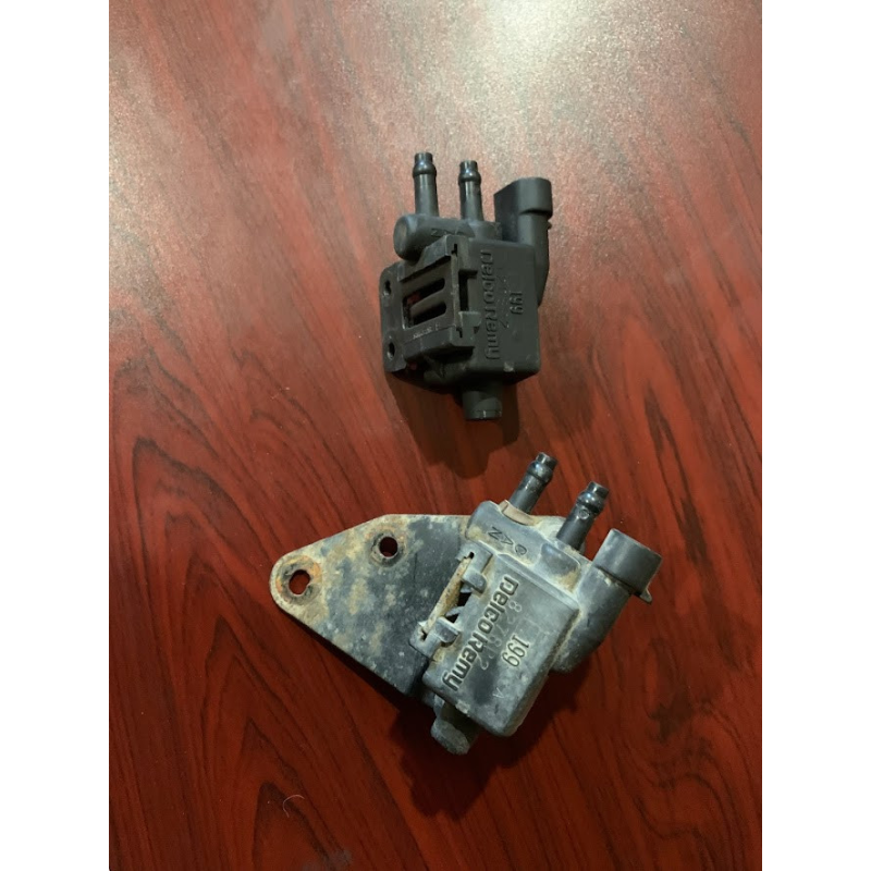 Клапан електромагнітний Renault Laguna 1