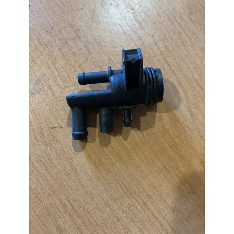 Клапан вакуумний Renault Laguna 1  SV19060110