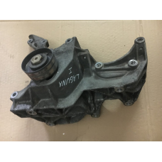 Кронштейн генератора Renault Laguna 1  7700857078