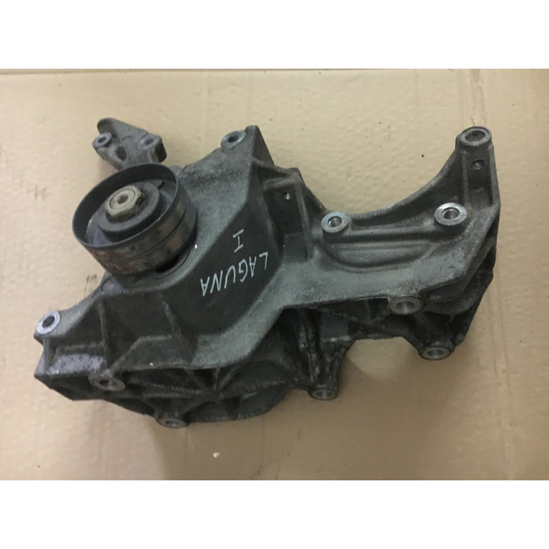 Кронштейн генератора Renault Laguna 1  7700857078