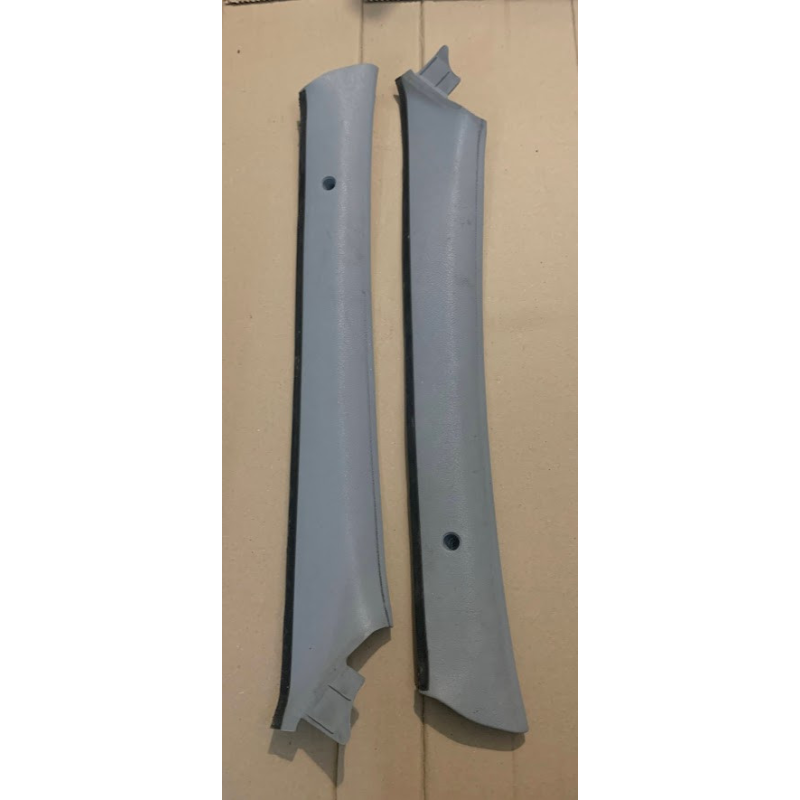 Накладка стойки передньої Renault Laguna 7700820728 7700820729