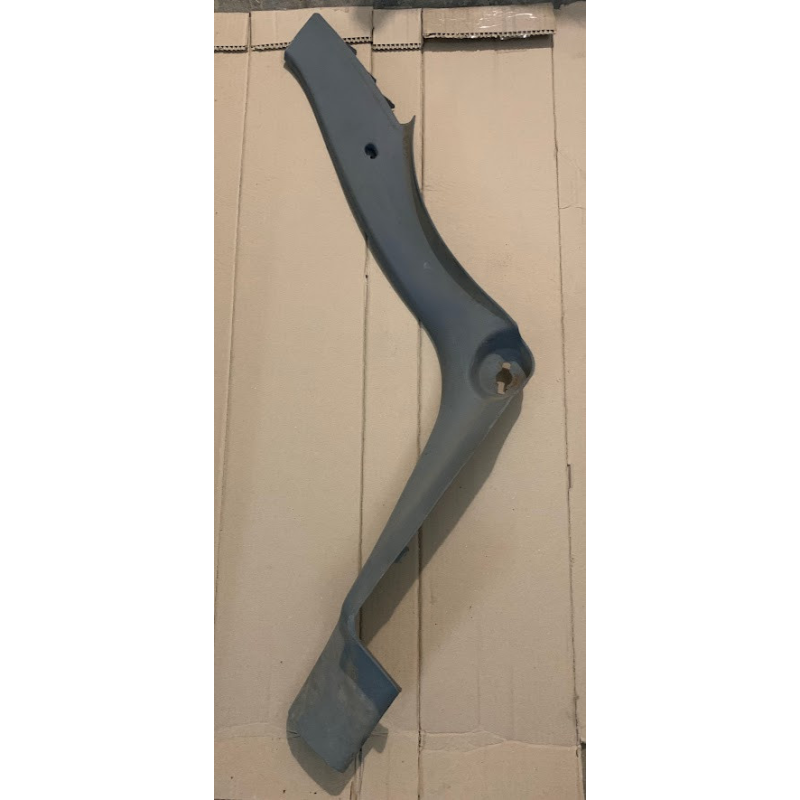 Пластик салону Renault Laguna 7700820935  7700422412