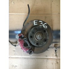 Цапфа/ступиця суппорт права Бмв Е36