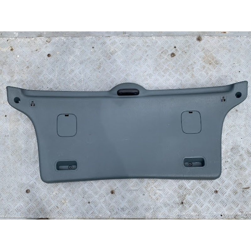Обшивка крихітки багажника renault Megane Scenic 11700836253 Обшивка крихітки багажника renault Megane Scenic 11700836253