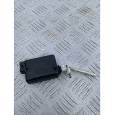 Активатор лючка бензобака Renault Megane Scenic 1