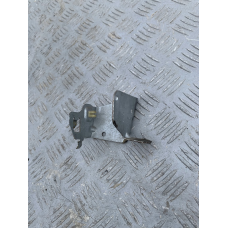 Кріплення замка кришки бензобака Renault 7700838342