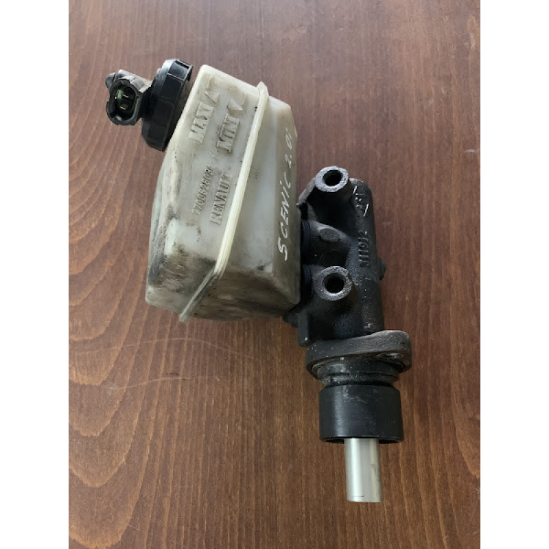 Головний гальмівний циліндр Renault Megane Scenic 7700828034