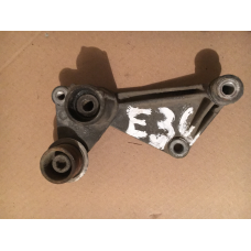 Натяжная планка Бмв 320і Е36