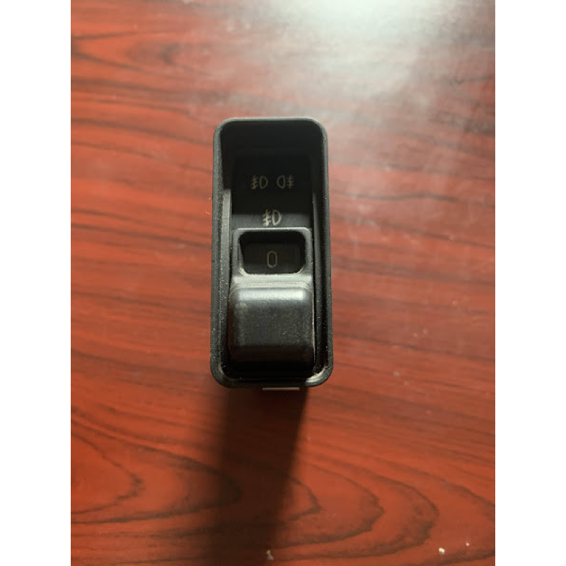 Перемикач ліхтарів / фар передніх Bmw E34