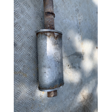 Глушник Fiat ( середня банка )