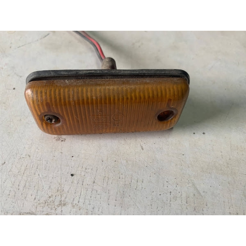 Повторювачі поворотів Mazda 323 BG